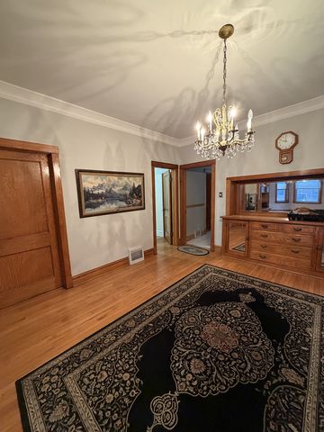 2526 W Gunnison Street 2, Chicago, IL 60625