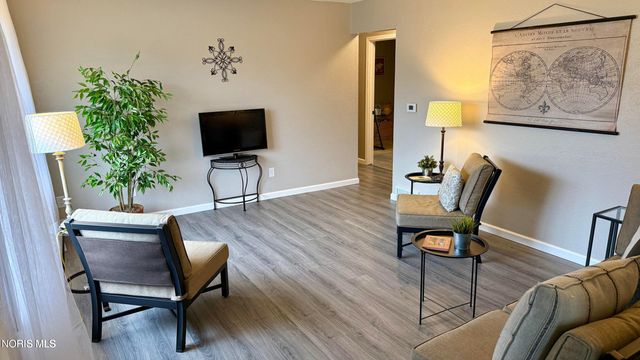 5043 Barton Place, Sylvania, OH 43560