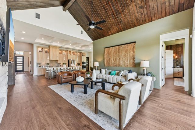 1017 Painted Horse DR, Georgetown, TX 78633