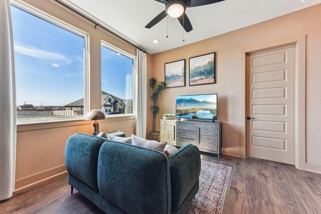 1017 Painted Horse DR, Georgetown, TX 78633