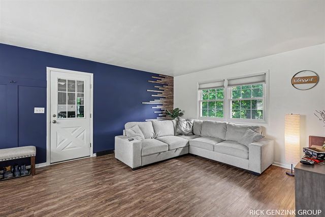 3421 Senora Avenue, Grand Rapids, MI 49508