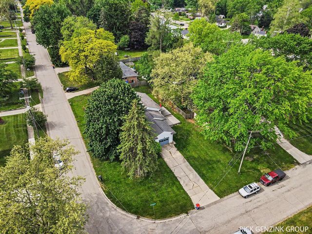 3421 Senora Avenue, Grand Rapids, MI 49508