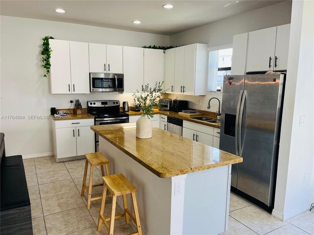 616 NE 193rd Street, Miami, FL 33179
