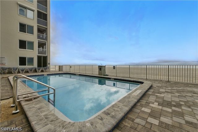 26000 Hickory BLVD 204, Bonita Springs, FL 34134