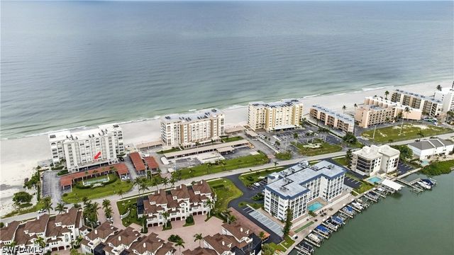 26000 Hickory BLVD 204, Bonita Springs, FL 34134