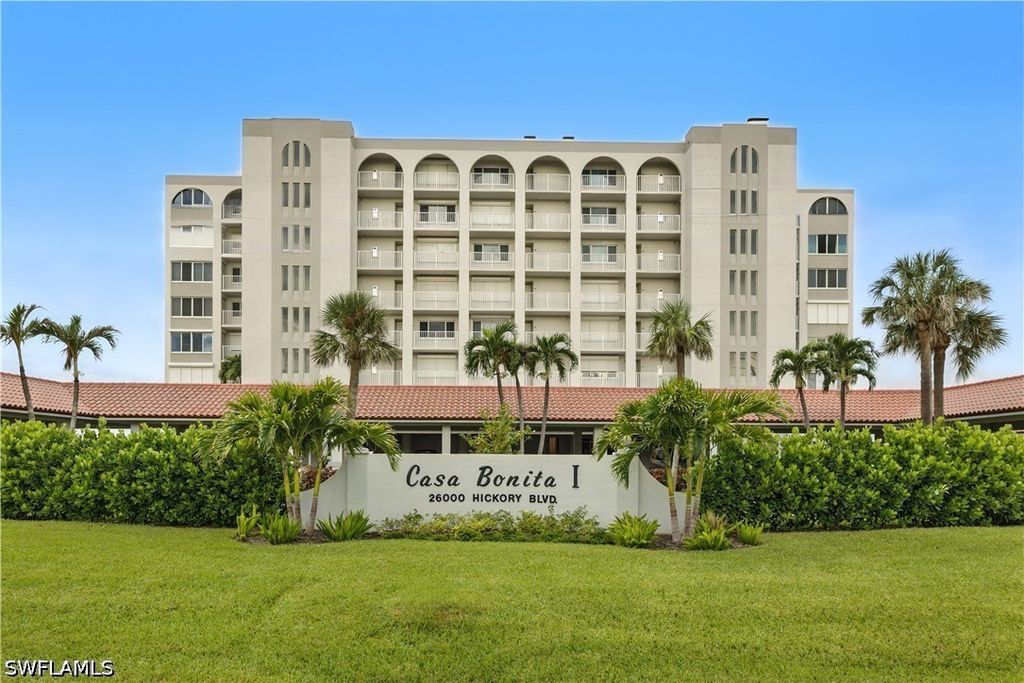 26000 Hickory BLVD 204, Bonita Springs, FL 34134