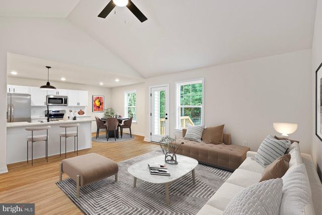 177 WOODMOUNT DR, Colonial Beach, VA 22443