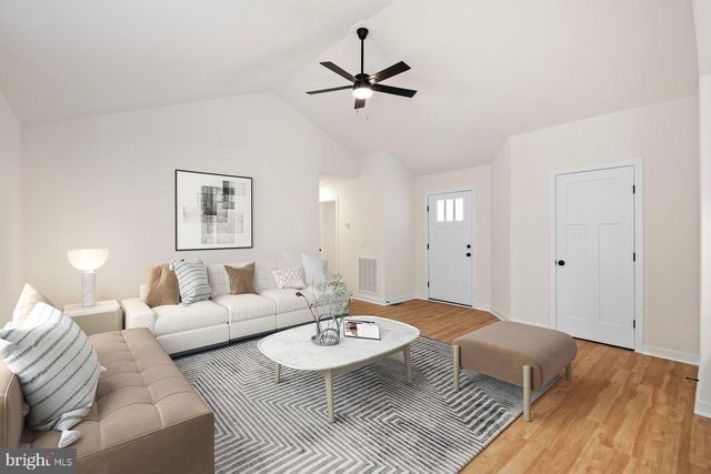 177 WOODMOUNT DR, Colonial Beach, VA 22443