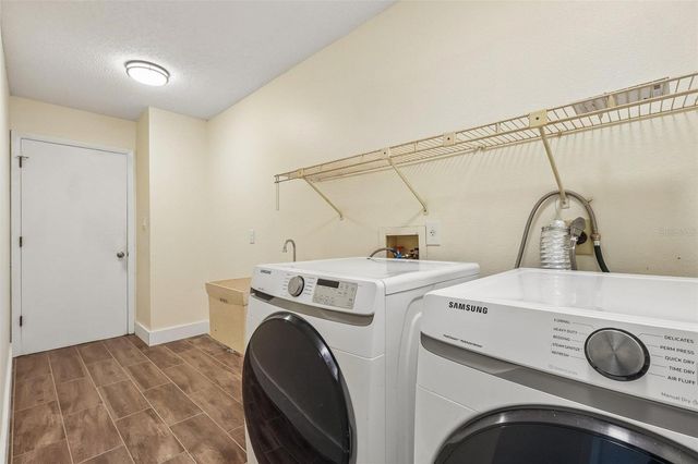 107 SEVILLE COURT N, Plant City, FL 33566