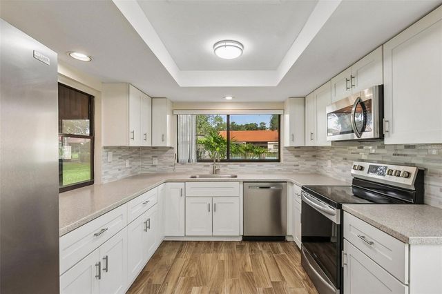 107 SEVILLE COURT N, Plant City, FL 33566