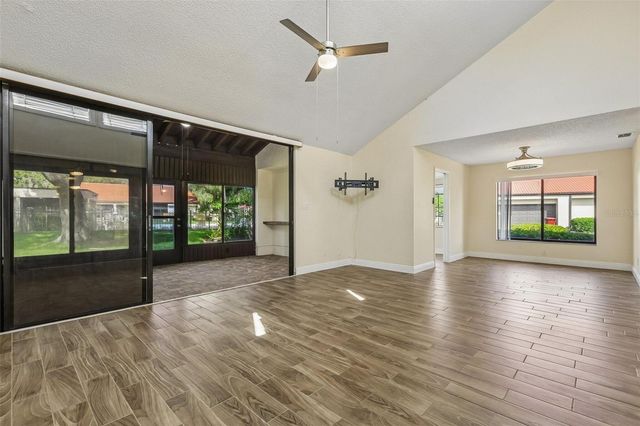 107 SEVILLE COURT N, Plant City, FL 33566