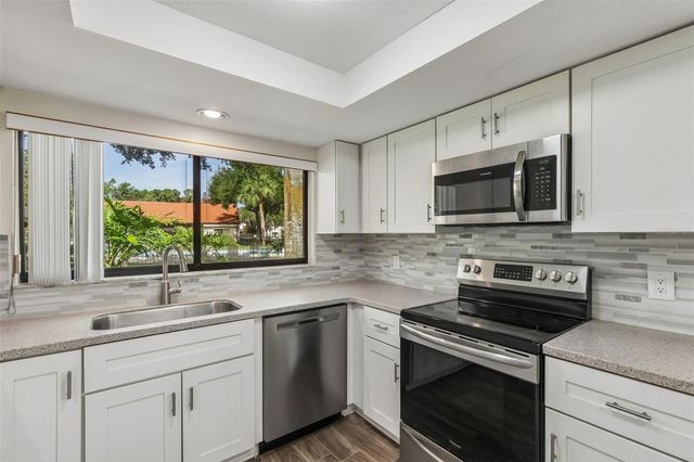107 SEVILLE COURT N, Plant City, FL 33566
