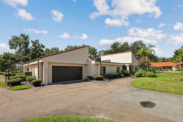 107 SEVILLE COURT N, Plant City, FL 33566