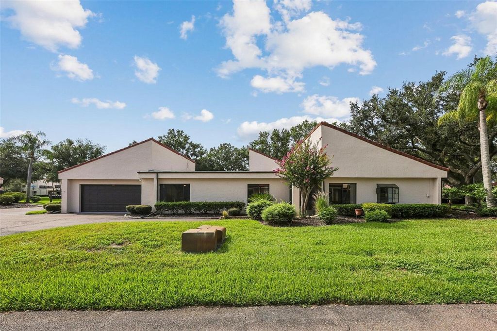 107 SEVILLE COURT N, Plant City, FL 33566