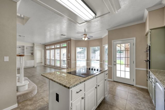 3131 Emerald Grove Drive, Kingwood, TX 77345