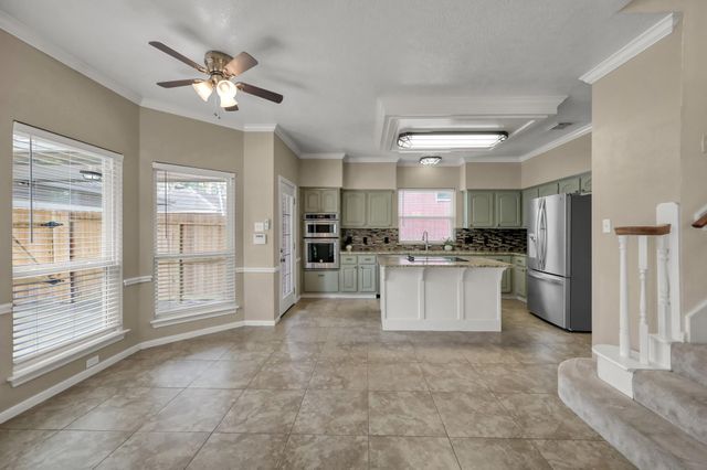 3131 Emerald Grove Drive, Kingwood, TX 77345