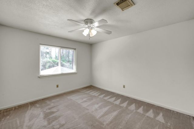 3131 Emerald Grove Drive, Kingwood, TX 77345