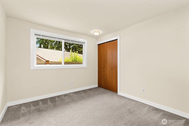 9802 117th Place NE, Kirkland, WA 98033