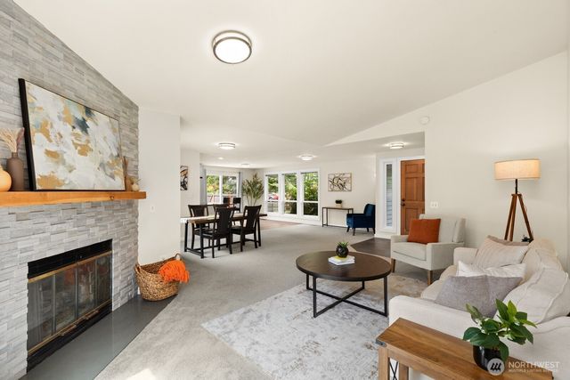 9802 117th Place NE, Kirkland, WA 98033