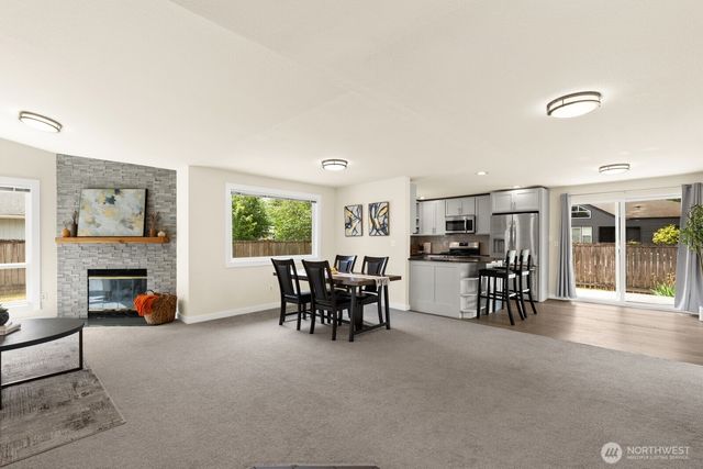 9802 117th Place NE, Kirkland, WA 98033