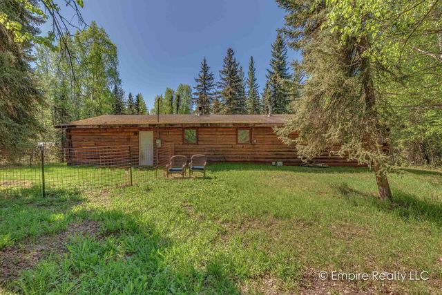 982 CLEAR STREET, North Pole, AK 99705