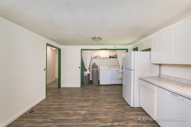 982 CLEAR STREET, North Pole, AK 99705
