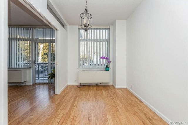 35 N Chatsworth Avenue 1J, Larchmont, NY 10538