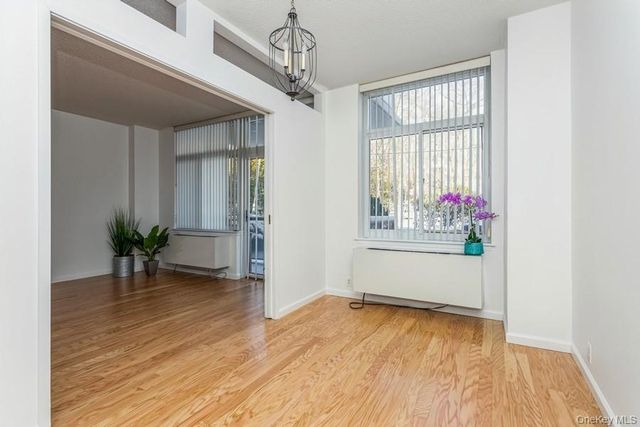 35 N Chatsworth Avenue 1J, Larchmont, NY 10538