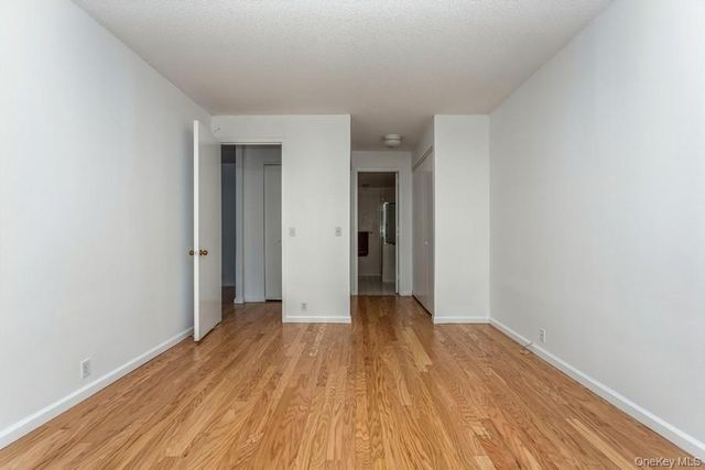 35 N Chatsworth Avenue 1J, Larchmont, NY 10538