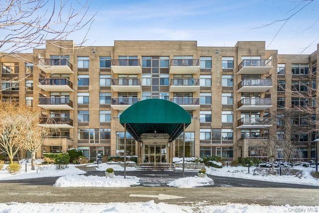 35 N Chatsworth Avenue 1J, Larchmont, NY 10538