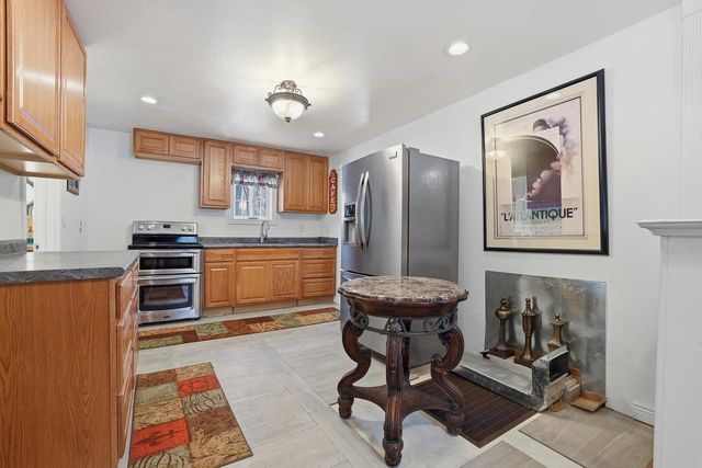 155 GLENDALE LANE, Nekoosa, WI 54457