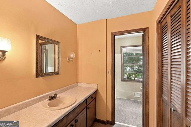3020 Laura Lane, Lithia Springs, GA 30122
