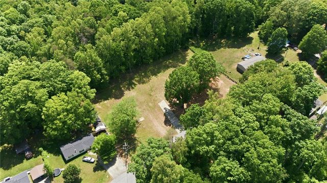7142 Bonanza Drive, Kernersville, NC 27284