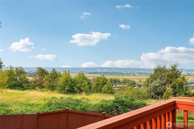 7012 18th Place SE, Lake Stevens, WA 98258