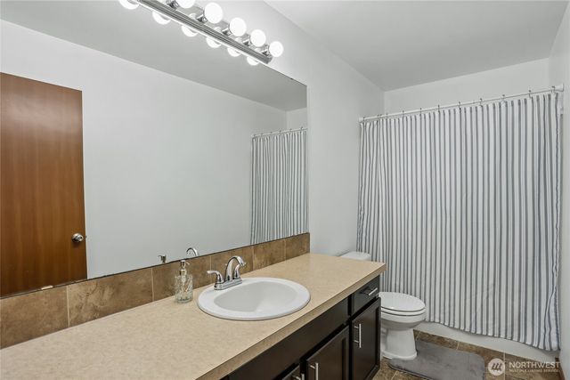 7012 18th Place SE, Lake Stevens, WA 98258