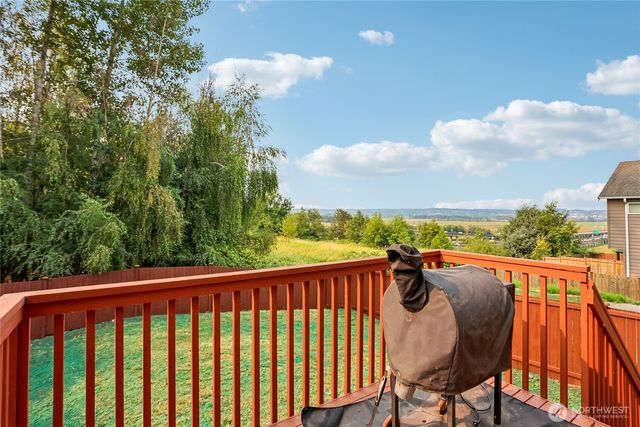 7012 18th Place SE, Lake Stevens, WA 98258