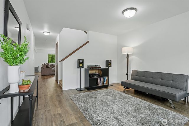 7012 18th Place SE, Lake Stevens, WA 98258