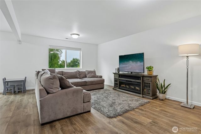 7012 18th Place SE, Lake Stevens, WA 98258
