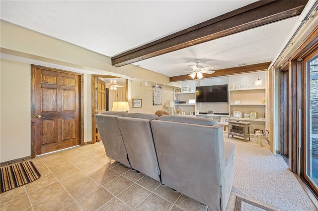 113 Cassia Dr, Jefferson Hills, PA 15025