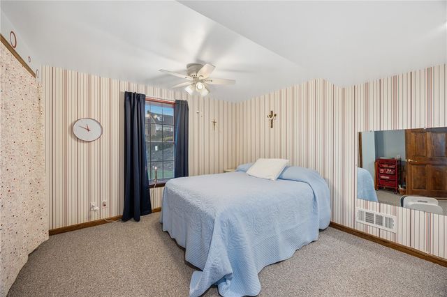 113 Cassia Dr, Jefferson Hills, PA 15025