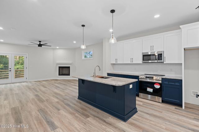 205 Cameron Avenue, Vass, NC 28394