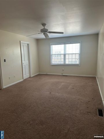24 Falls Bridge Drive, Totowa, NJ 07512