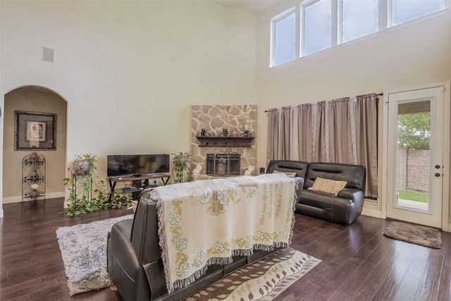 2701 Elmwood Drive, Burleson, TX 76028