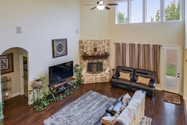 2701 Elmwood Drive, Burleson, TX 76028