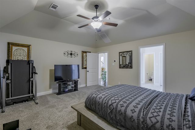 2701 Elmwood Drive, Burleson, TX 76028