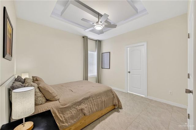 3301 E Barkley Street, Edinburg, TX 78542