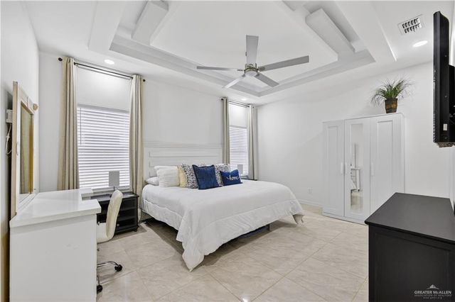 3301 E Barkley Street, Edinburg, TX 78542