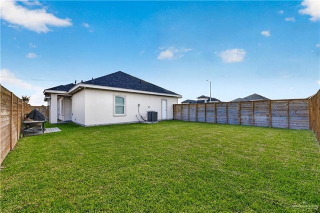 3301 E Barkley Street, Edinburg, TX 78542