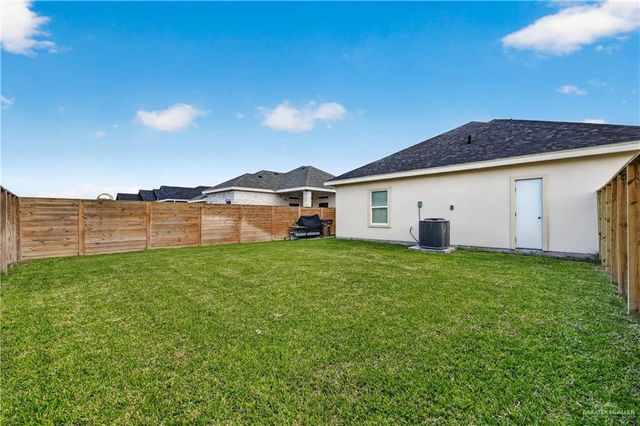 3301 E Barkley Street, Edinburg, TX 78542