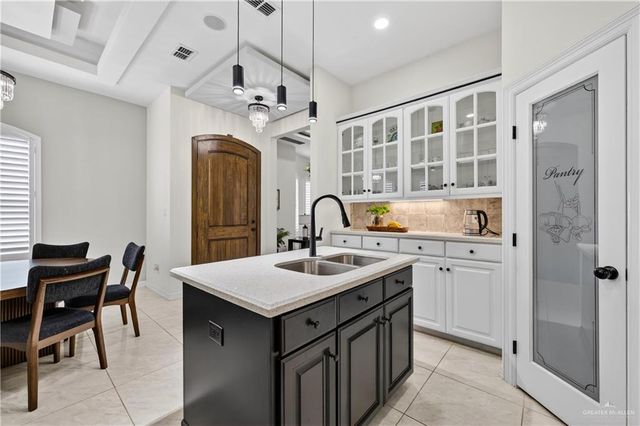 3301 E Barkley Street, Edinburg, TX 78542